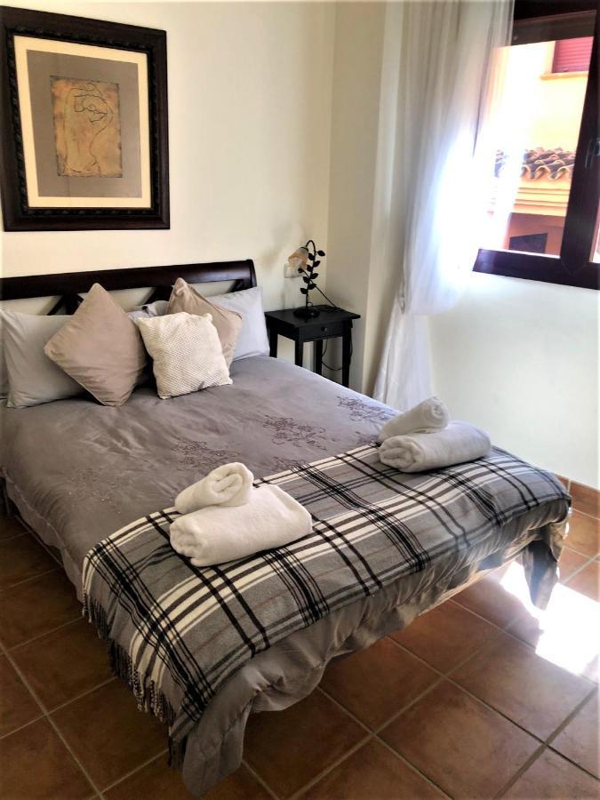Elegant 2Br Apartment Puerto Banus Marbella Just 12 Minutes Away By G00Giemaps Эстепона Экстерьер фото