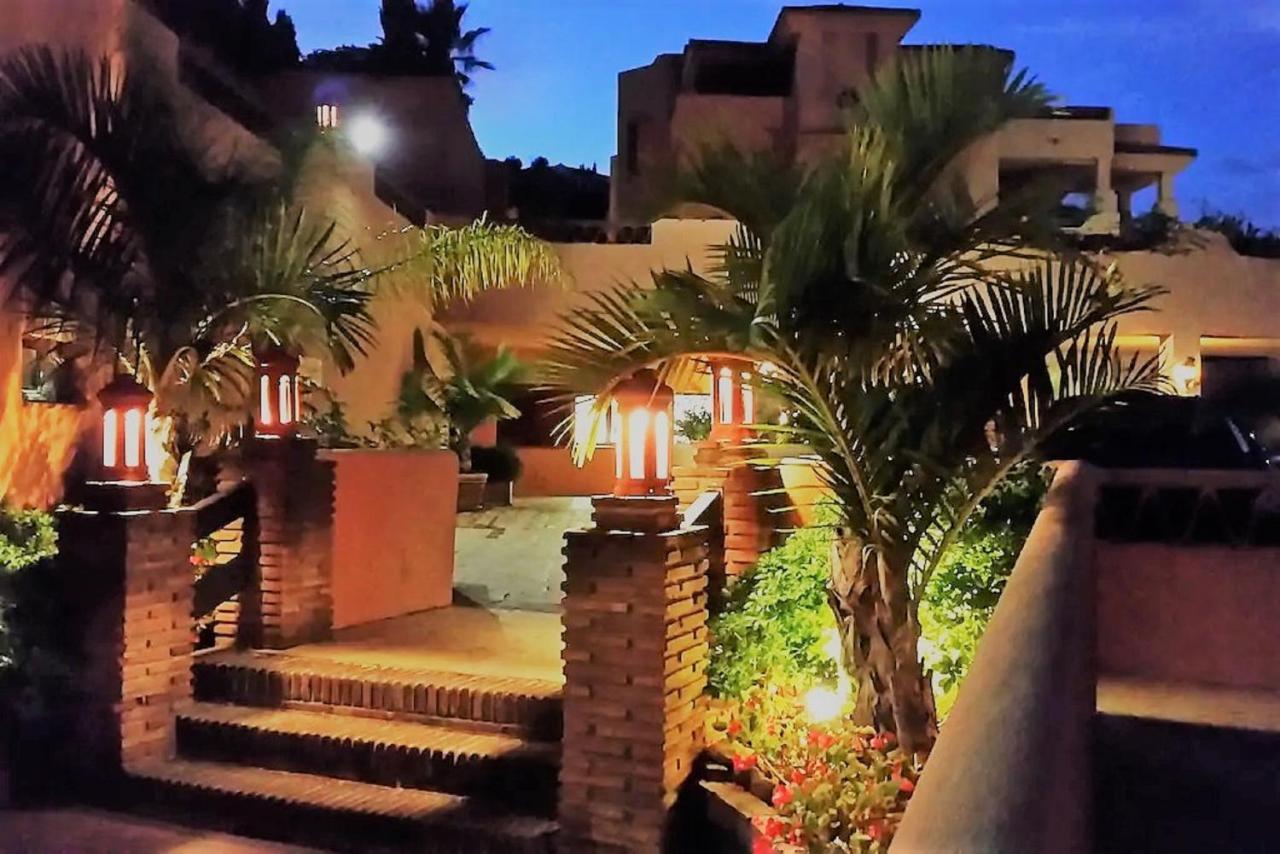 Elegant 2Br Apartment Puerto Banus Marbella Just 12 Minutes Away By G00Giemaps Эстепона Экстерьер фото