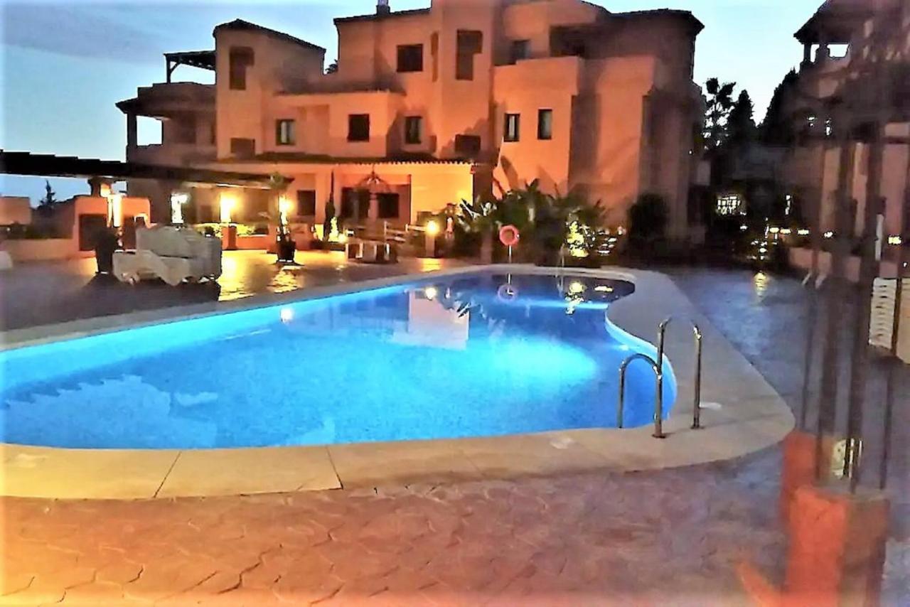 Elegant 2Br Apartment Puerto Banus Marbella Just 12 Minutes Away By G00Giemaps Эстепона Экстерьер фото