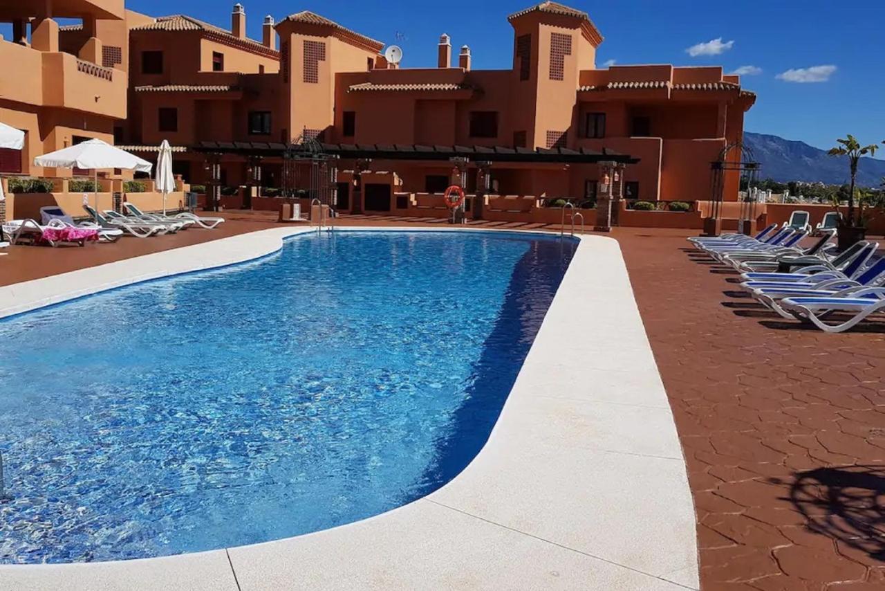 Elegant 2Br Apartment Puerto Banus Marbella Just 12 Minutes Away By G00Giemaps Эстепона Экстерьер фото